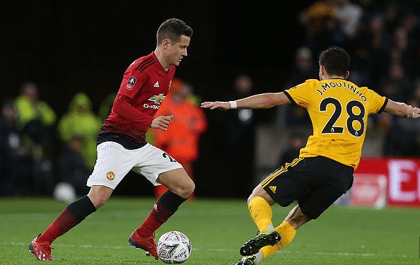 基被问及特 基被问及特